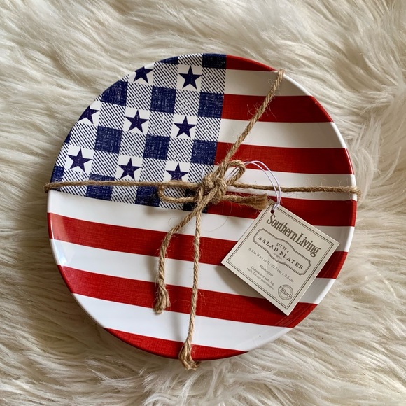 Southern Living At Home Other - Southern Living American Flag Plate Set of 4